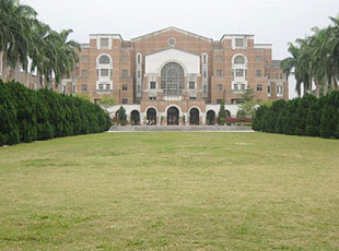 台湾大学図書館